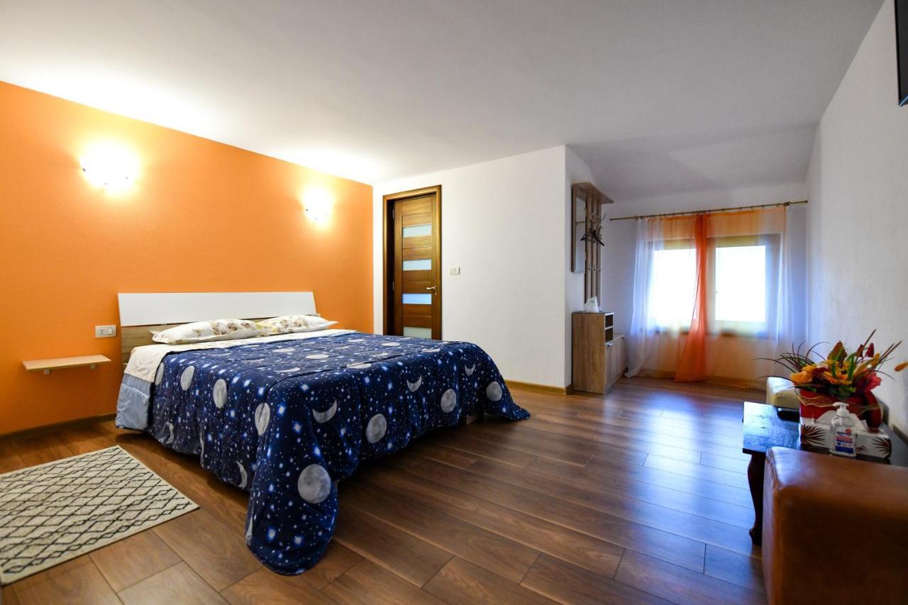 Villa Castellino Tîrgu Ocna Exteriér fotografie