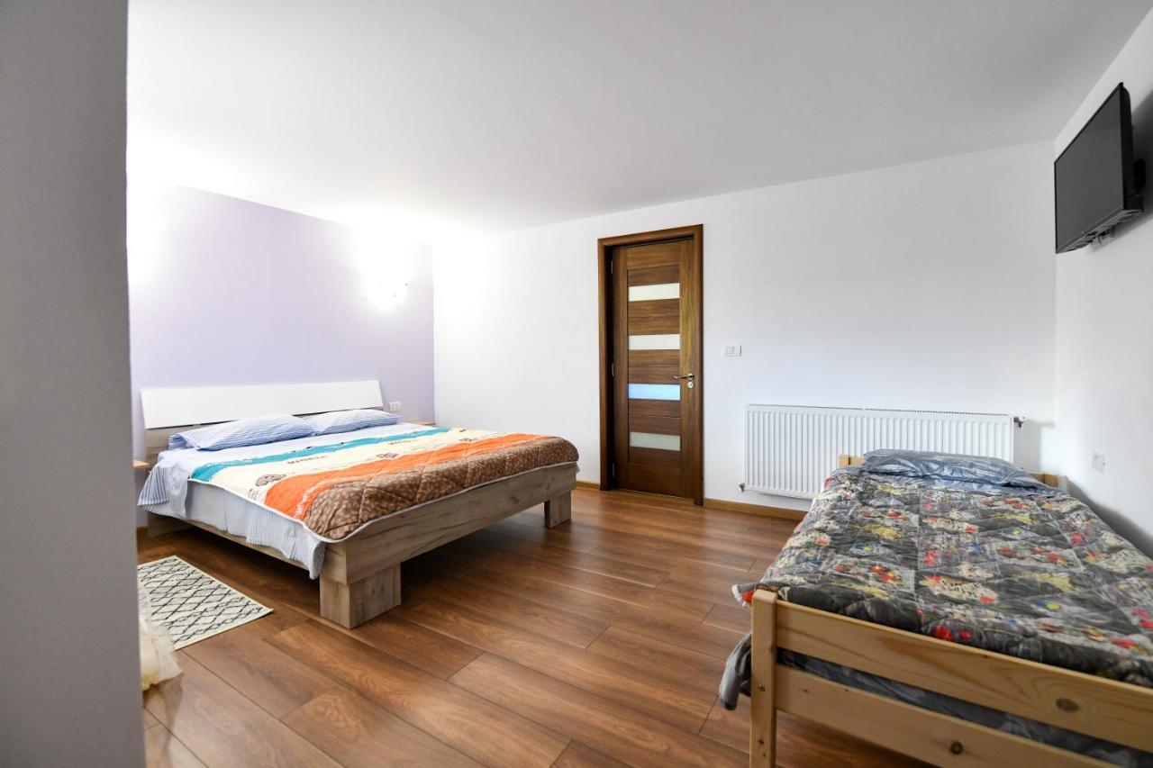 Villa Castellino Tîrgu Ocna Exteriér fotografie